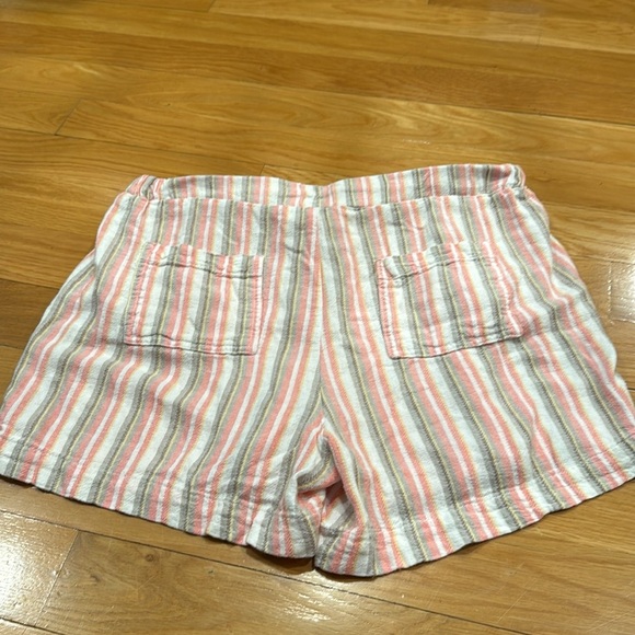 Briggs women’s linen /rayon blend striped shorts size large . - Picture 5 of 10